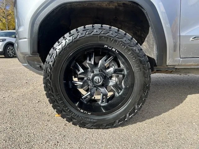 GMC Canyon 2023 photo 3