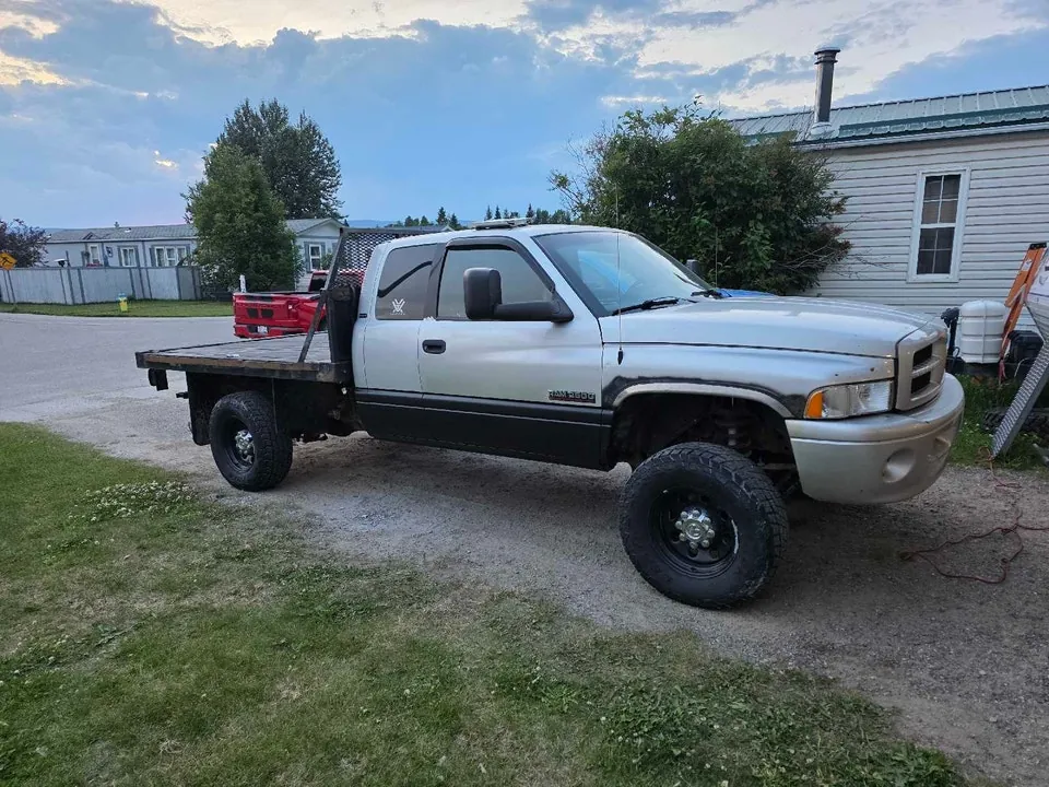 Ram 2500 2002 photo 2