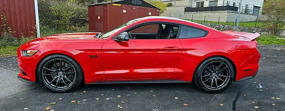 Ford Mustang 2017 photo 2