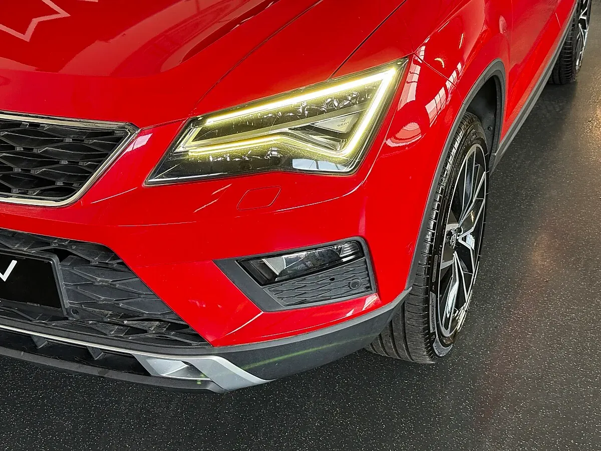 Seat Ateca 2016 photo 2