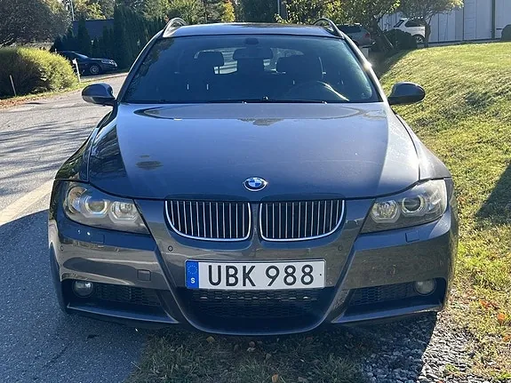 BMW 320D 2007 photo 2