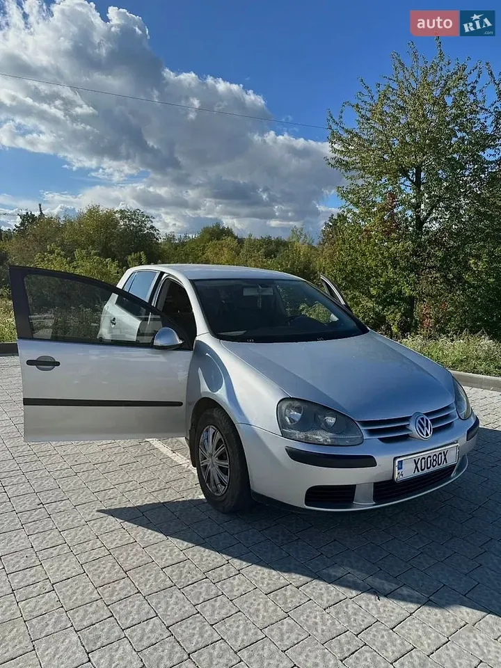 Volkswagen Golf 2004 photo 3