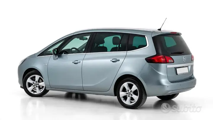 Opel Zafira 2014 photo 2