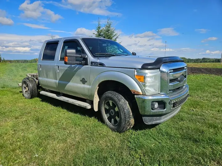 Ford F350 2012 photo 2