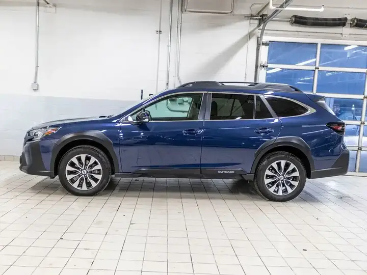 Subaru Outback 2024 photo 3