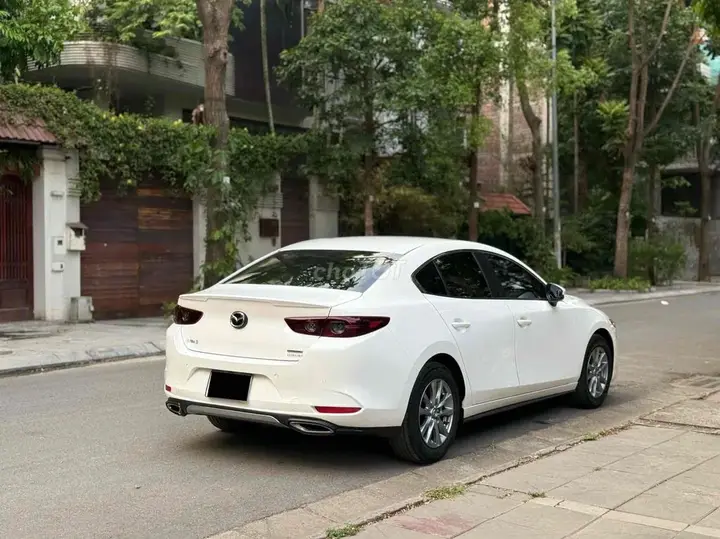 Mazda Mazda3 2026 photo 3