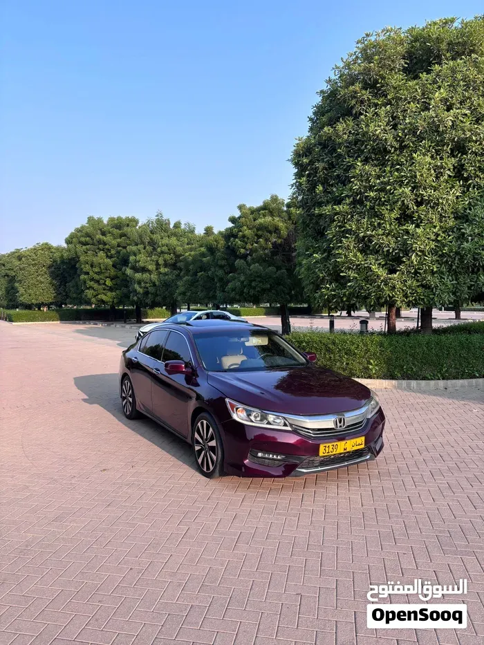 Honda Accord 2017 photo 2