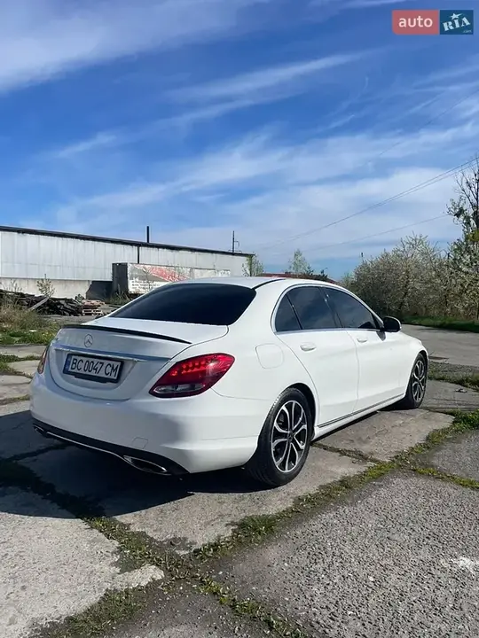 Mercedes-Benz C-Class