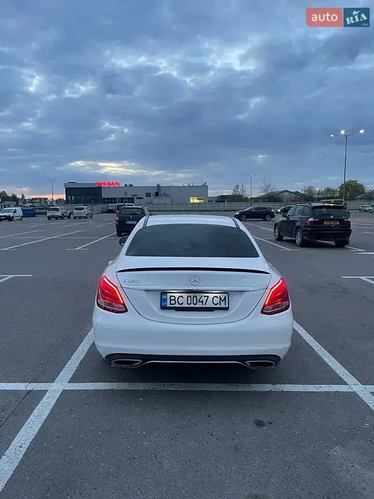Mercedes-Benz C-Class 2017 photo 3