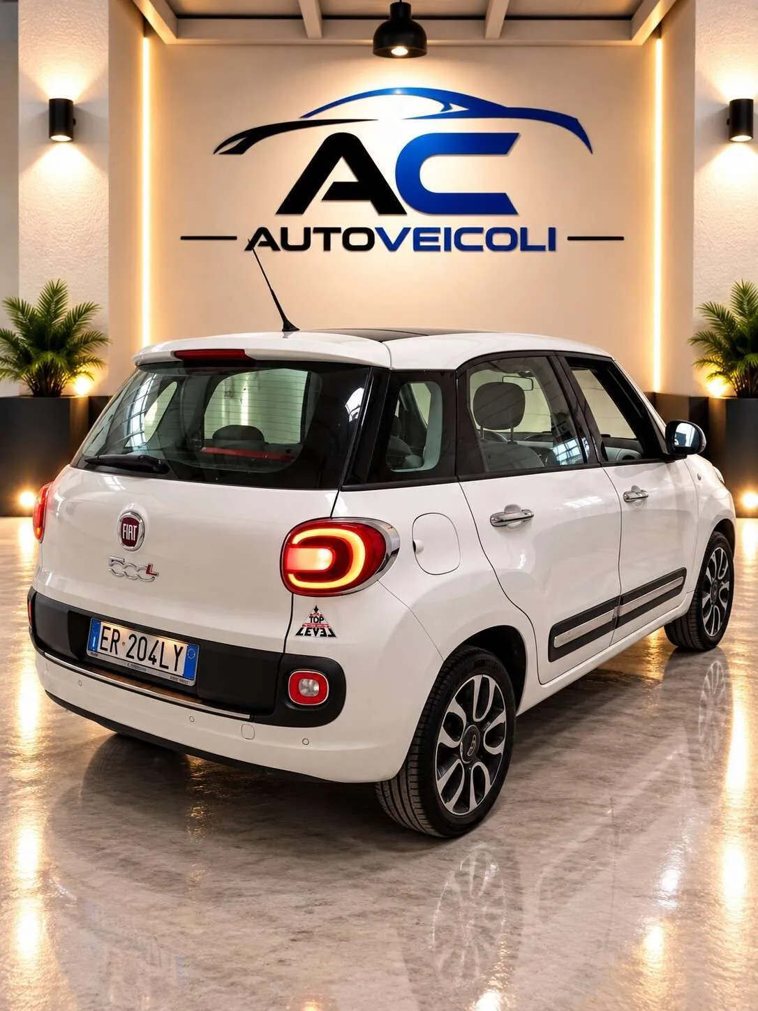 Fiat 500L 2013 photo 4