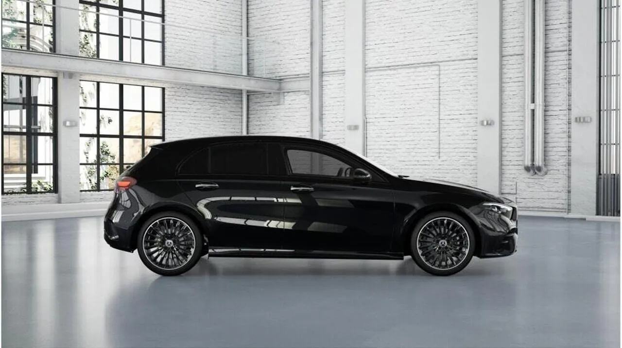 Mercedes-Benz A-Class photo 3