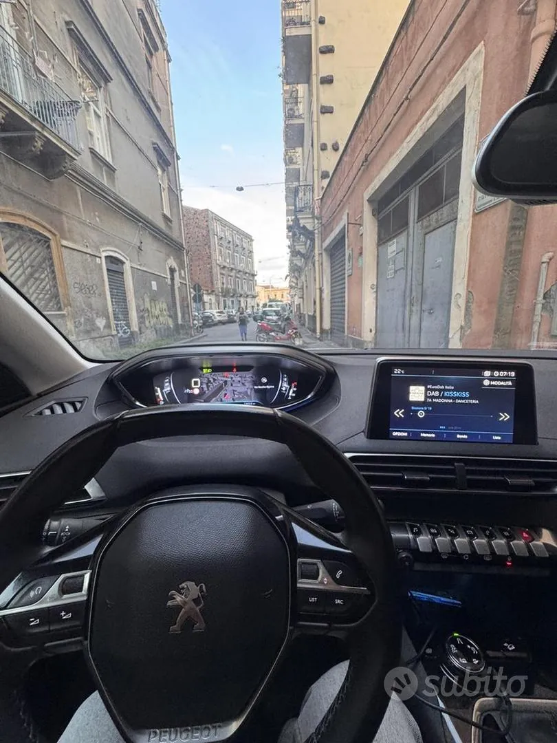 Peugeot 3008 2020 photo 5