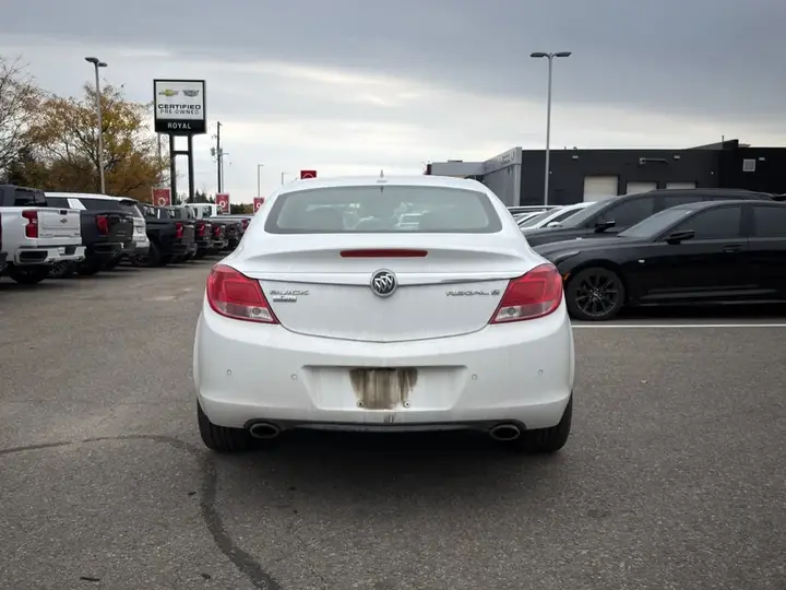 Buick Regal 2011 photo 4