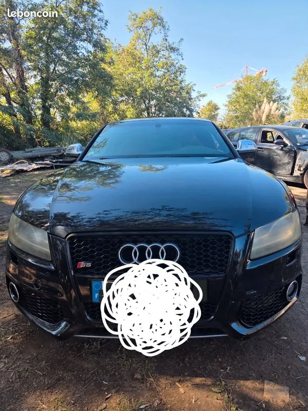 Audi S5 2010 photo 3