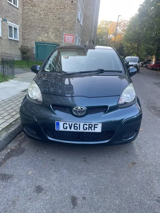 Toyota Aygo 2011 photo 2