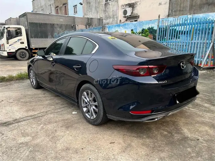 Mazda 3 2022 photo 4
