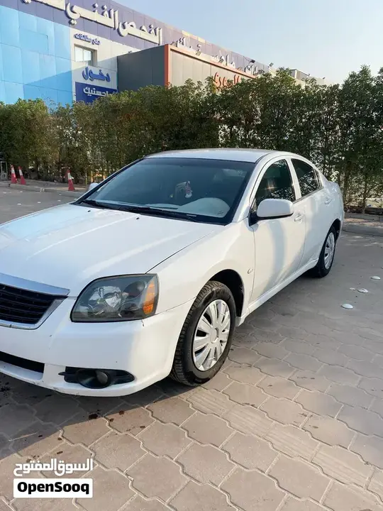 Mitsubishi Galant