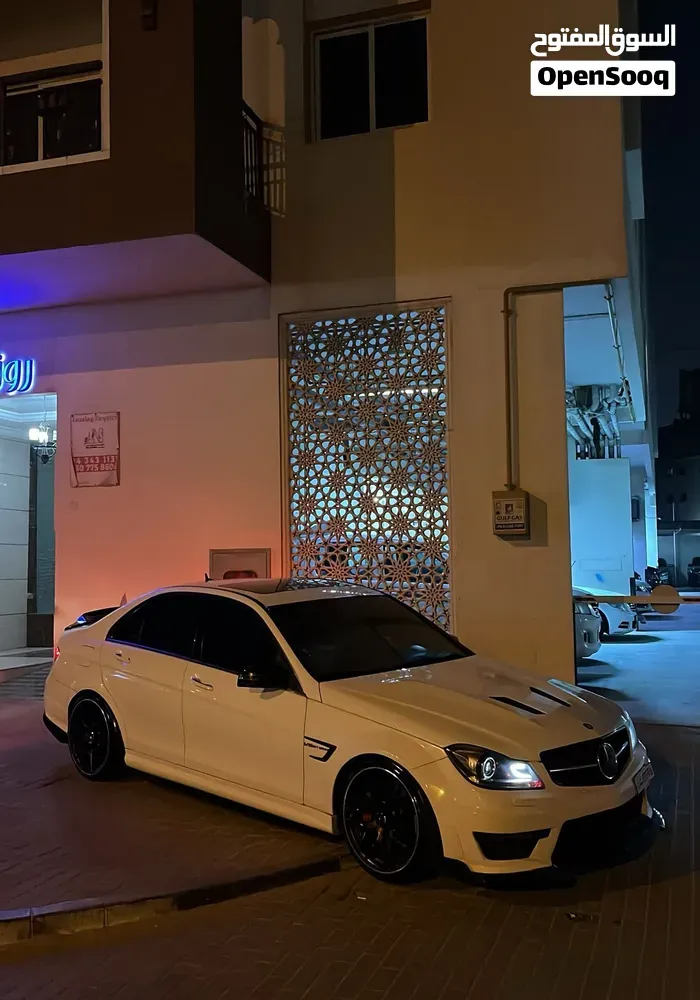 Mercedes-Benz C 63 Amg 2014 photo 3