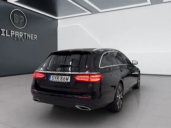 Mercedes-Benz E300 De 2020 photo 4