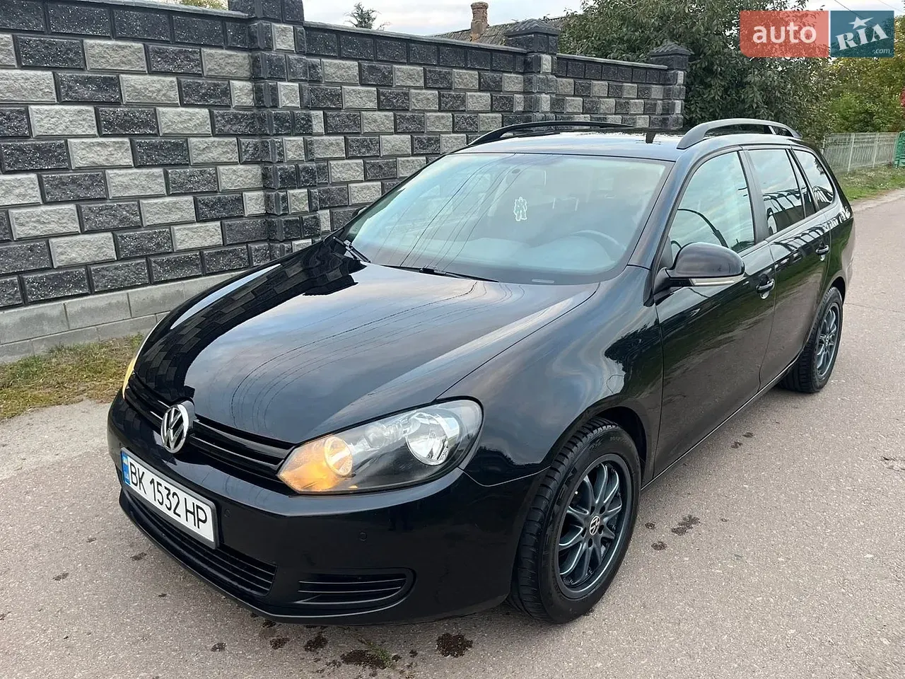 Volkswagen Golf 2011 photo 4