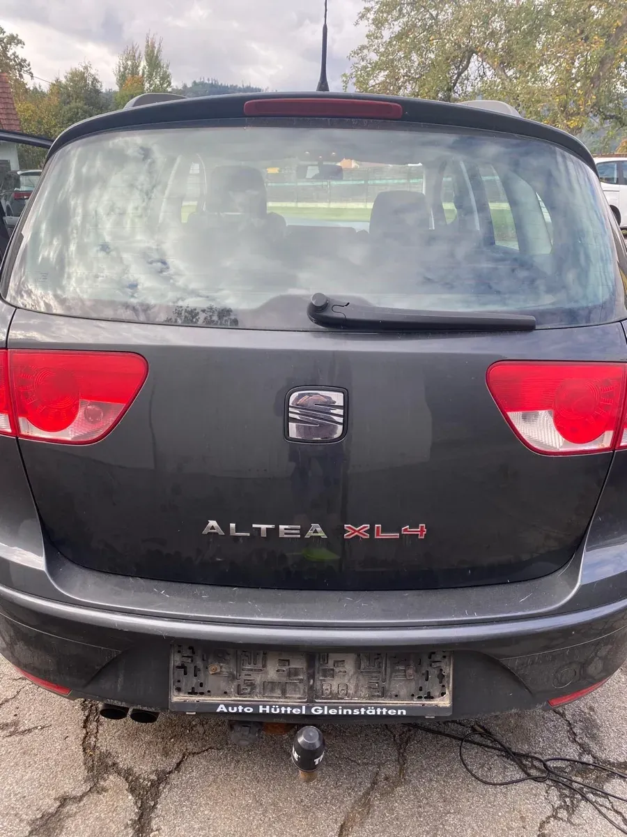 Seat Altea Xl 2010 photo 2