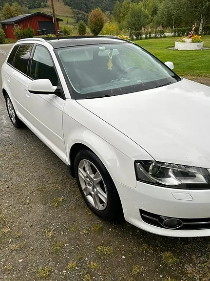Audi A3 2012 photo 2