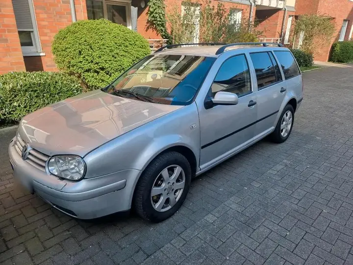 Volkswagen Golf 4