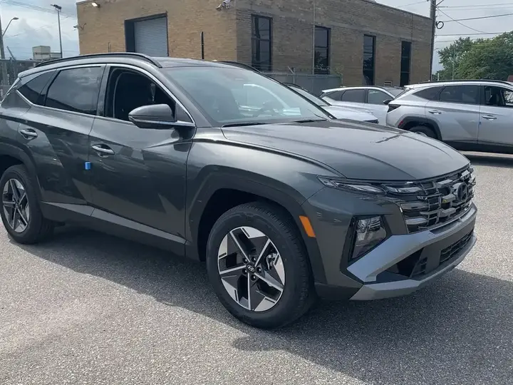 Hyundai Tucson 2026 photo 2