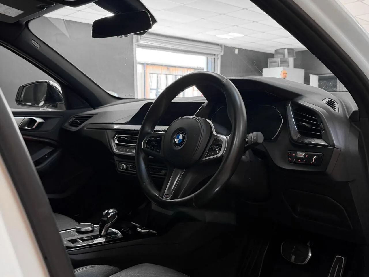 BMW 1 Series 2020 photo 3