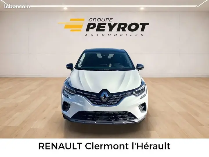 Renault Captur 2021 photo 2