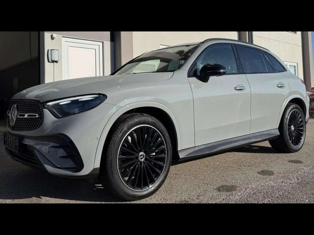 Mercedes-Benz Glc 2023 photo 2