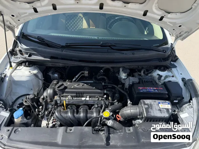 Hyundai Accent 2017 photo 2