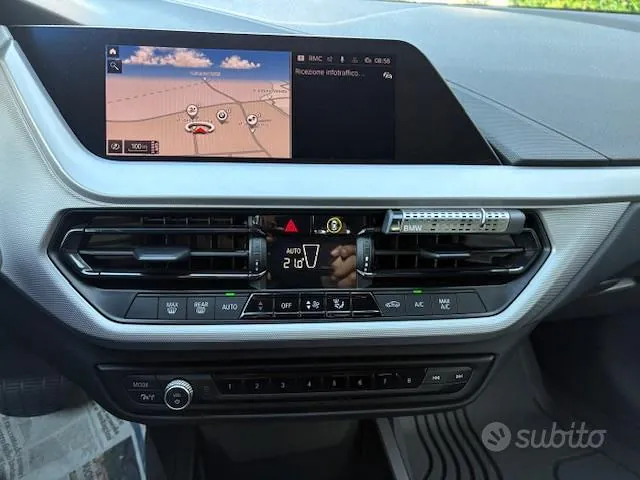 BMW 1 Series 2021 photo 3