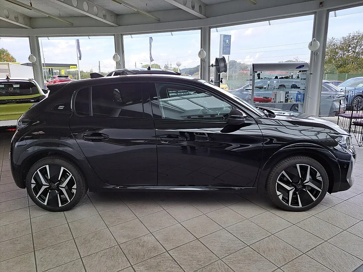 Peugeot E-208 2026 photo 2