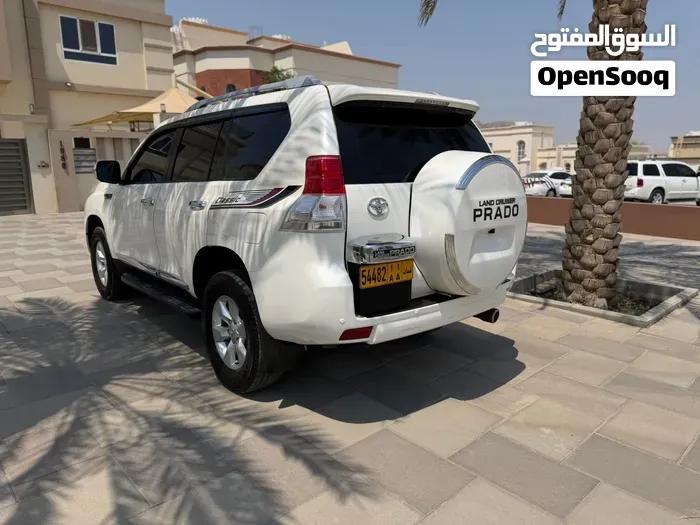 Toyota Land Cruiser Prado 2013 photo 4