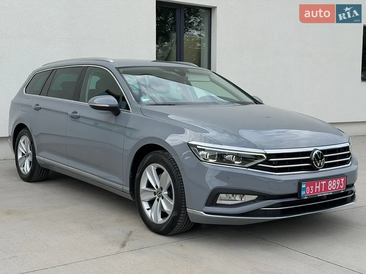 Volkswagen Passat 2022 photo 2