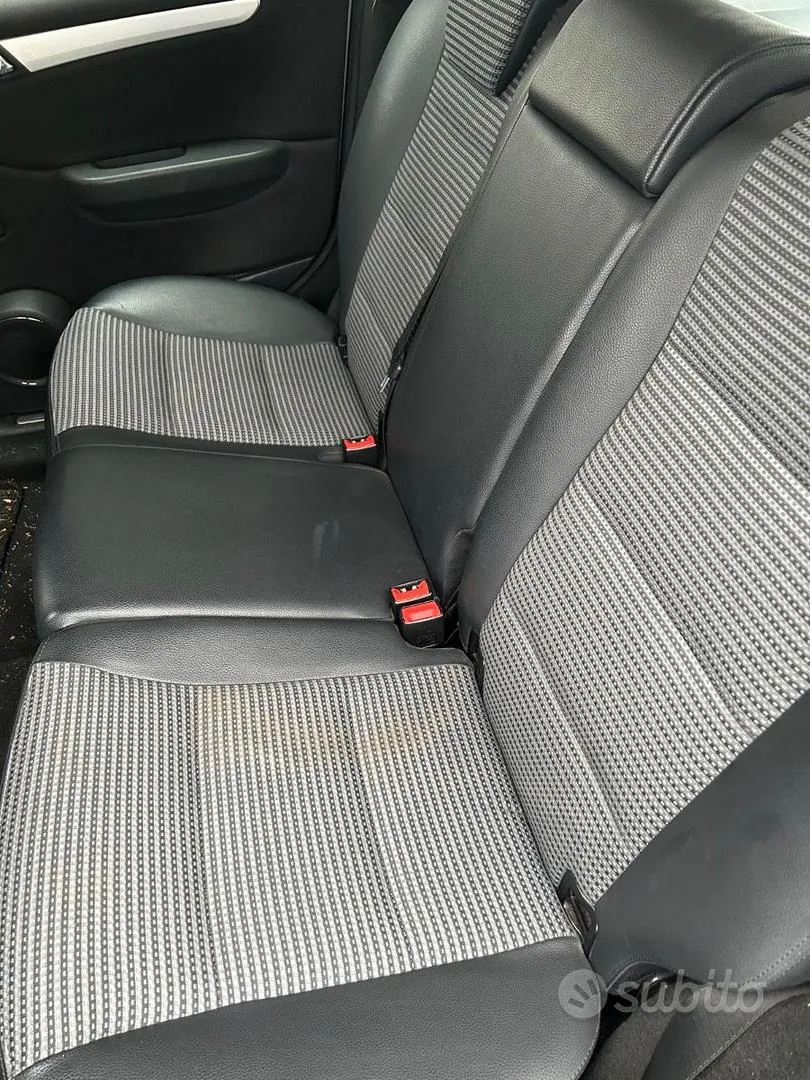 Mercedes-Benz C-Class 2006 photo 5