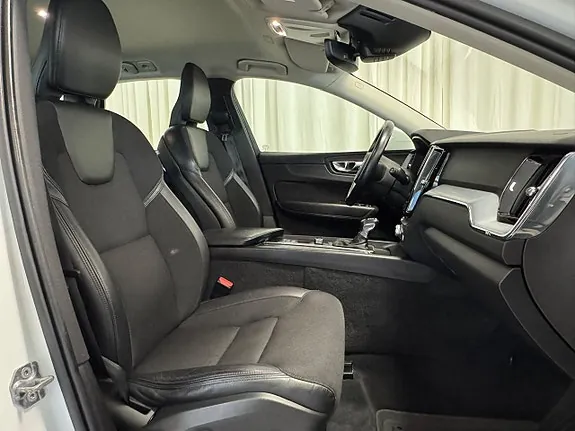 Volvo Xc60 2019 photo 5