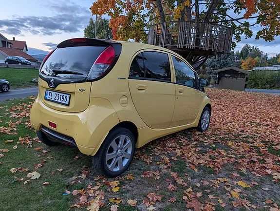 Peugeot Ion 2011 photo 5
