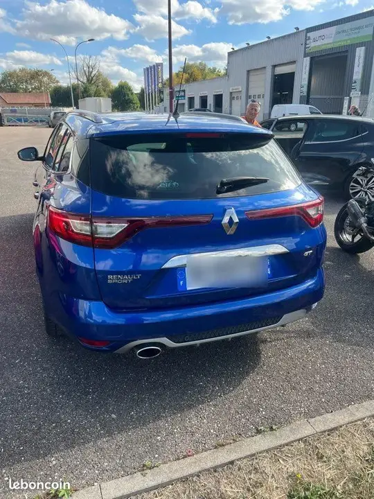 Renault Megane 2017 photo 3