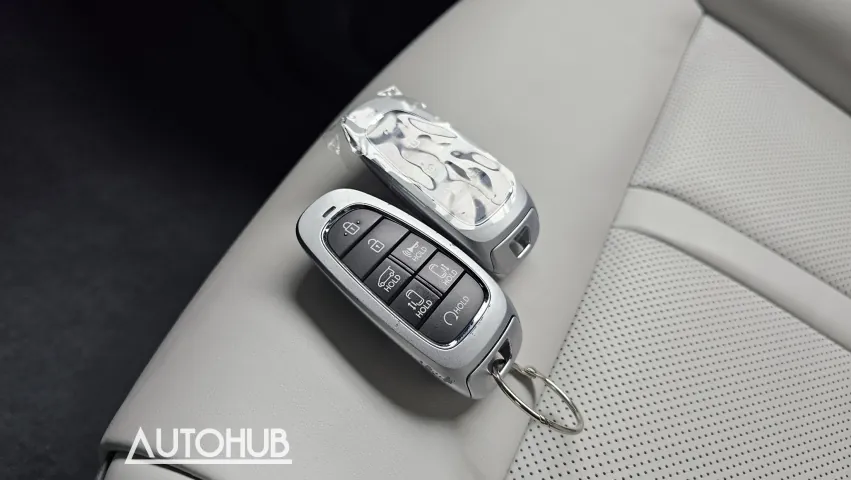 Hyundai Staria 2022 photo 4