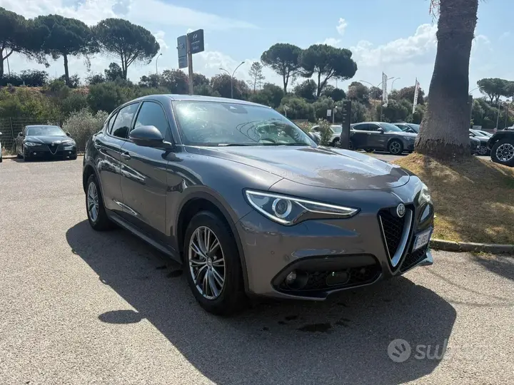 Alfa Romeo Stelvio 2017 photo 3