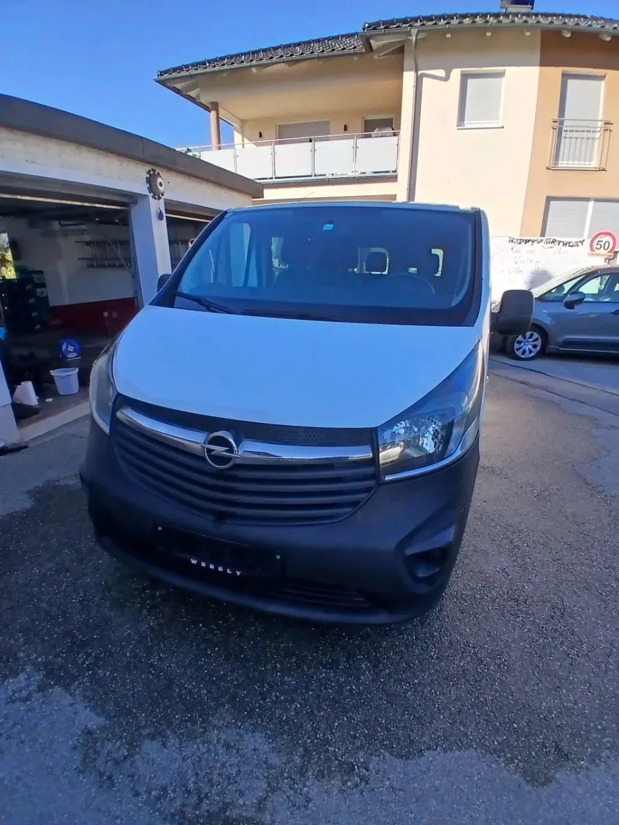 Opel Vivaro 2019 photo 2