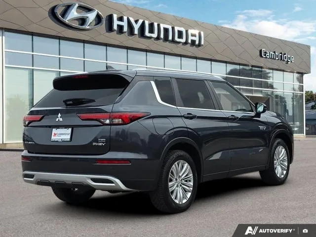 Mitsubishi Outlander 2025 photo 5