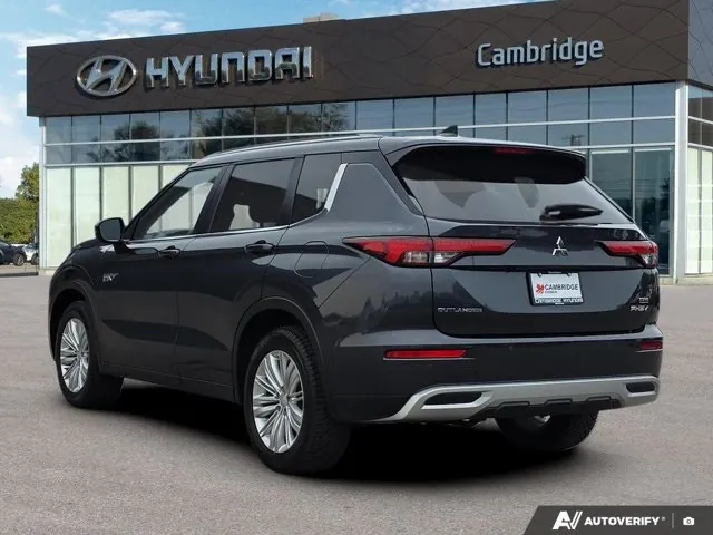 Mitsubishi Outlander 2025 photo 3