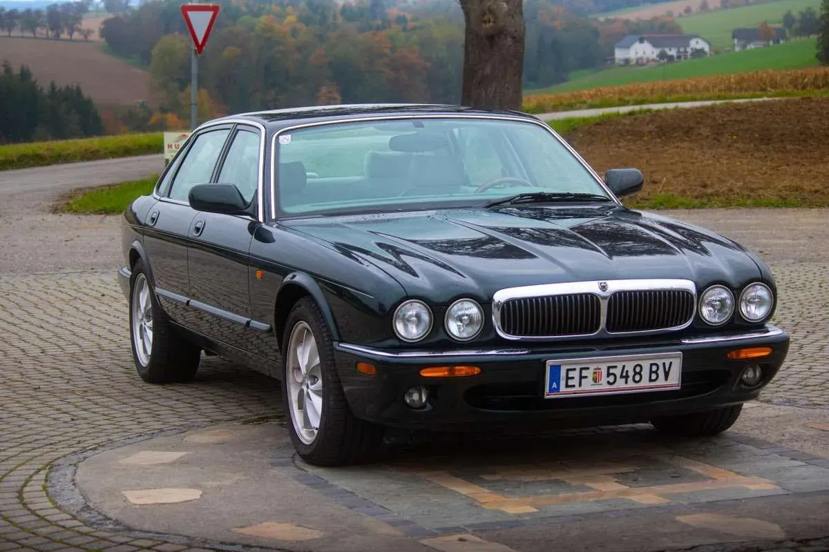 Jaguar Xj 1998 photo 3