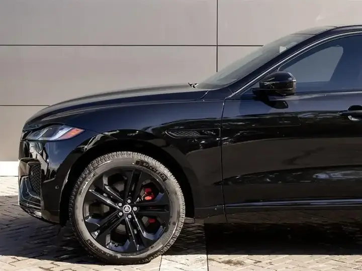 Jaguar F-Pace 2025 photo 2