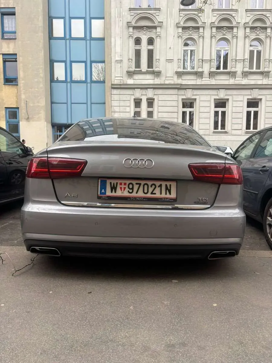 Audi A6 2015 photo 2