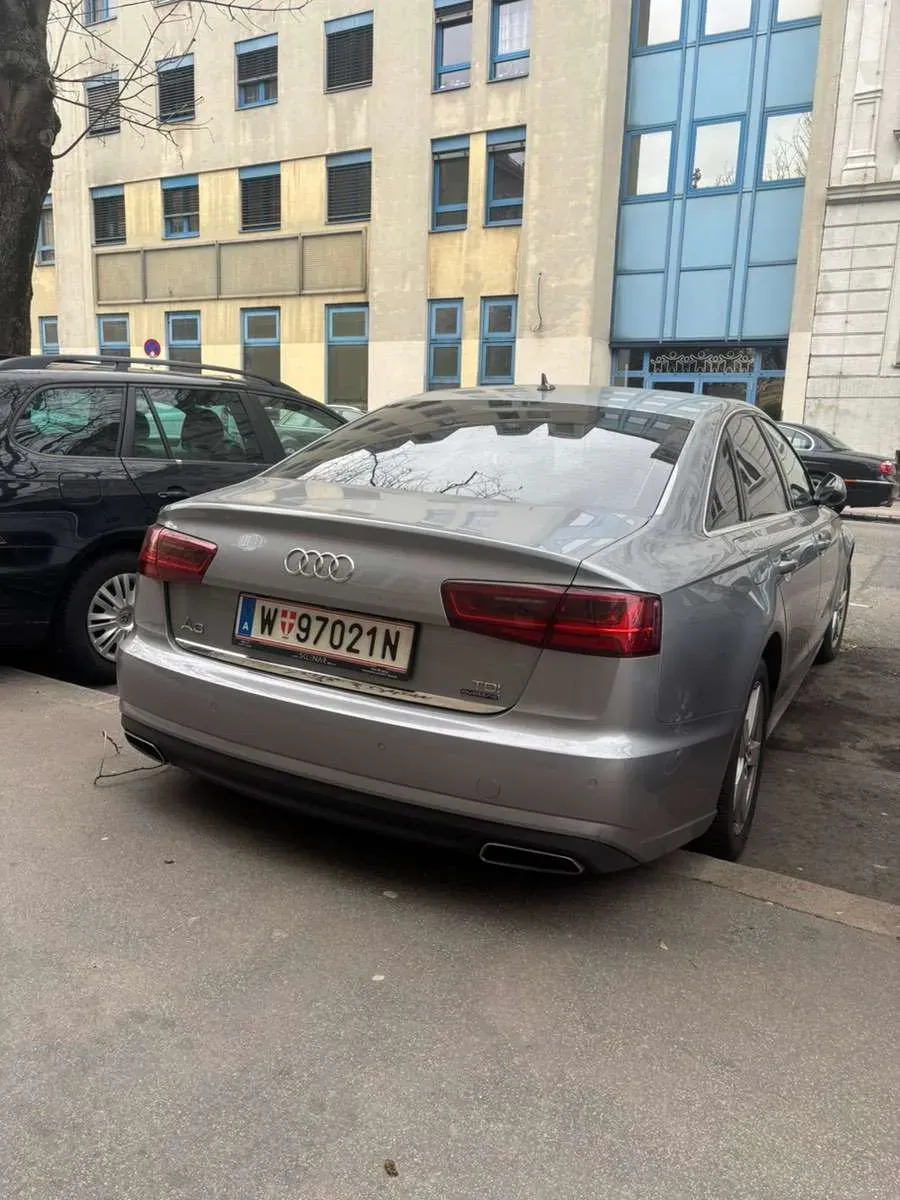 Audi A6 2015 photo 3