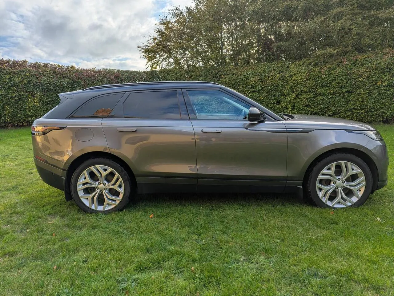 Land Rover Range Rover Velar 2017 photo 4